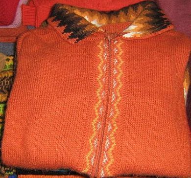 Orange farbene Damen Strickjacke aus Alpakawolle