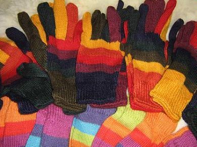 12 Paar farbig gemischte Finger Handschuhe aus Alpakawolle, Großhandel