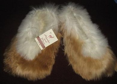 Alpaca fur slippers, bed shoes