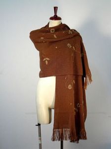 Grosser modischer brauner Schal, bestickt,100% Royal Alpakawolle