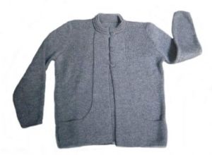 Damen Strickjacke mit modischem Stehkragen, halbverschliesbar, Alpakawolle, Grau