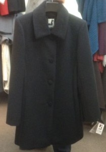 Schwarzer Damen Wintermantel, 100 % peruanischer Baby Alpakawolle