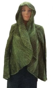 Lange Strickjacke aus peruanischer Alpakawolle, multifunktioneller Cape Look