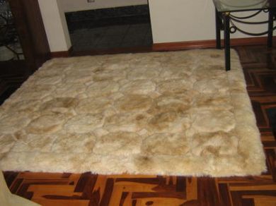 Beige alpaca fur rug from Peru, cube designs