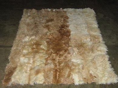 Brown, white baby alpaca fur rug from Peru without border